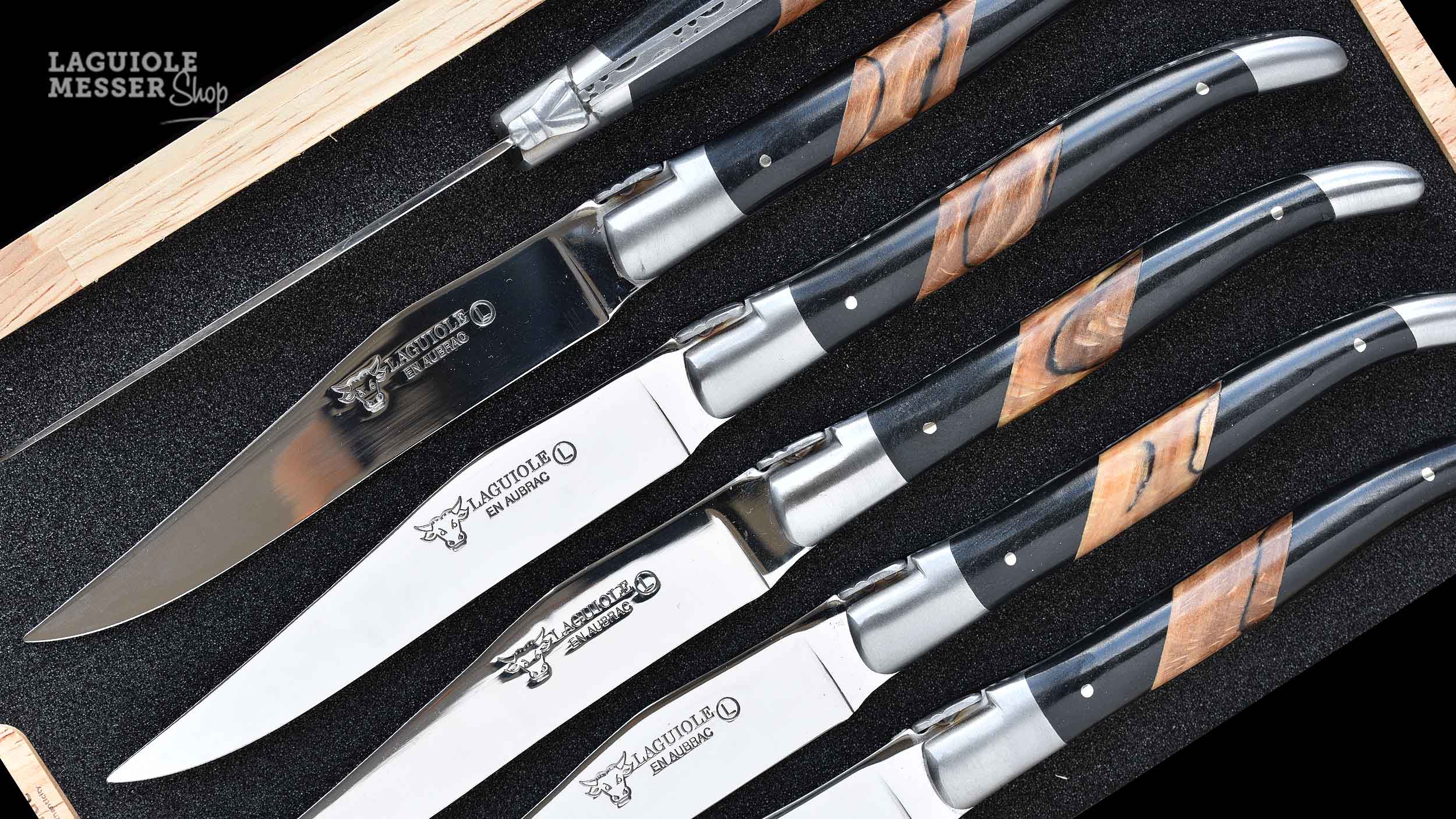 Laguile en Aubrac, Steakmesserset mit polierter Klinge und satinierter Mouche, Bois d'aubrac in Original Verpackung
