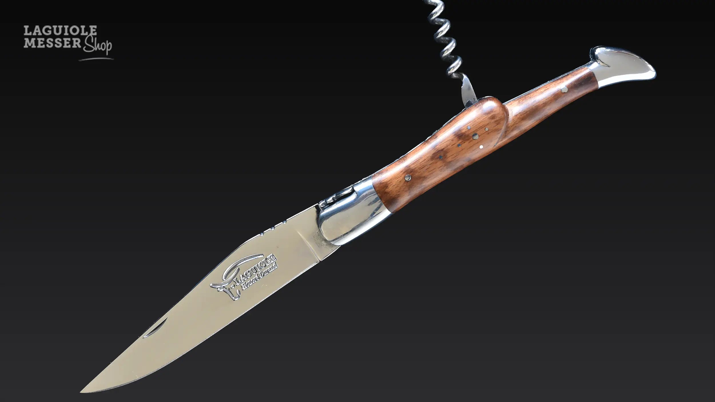 Detailaufnahme eines Laguiole-Taschenmessers von Honoré Durand mit Amourette-Griff und geöffnetem Korkenzieher