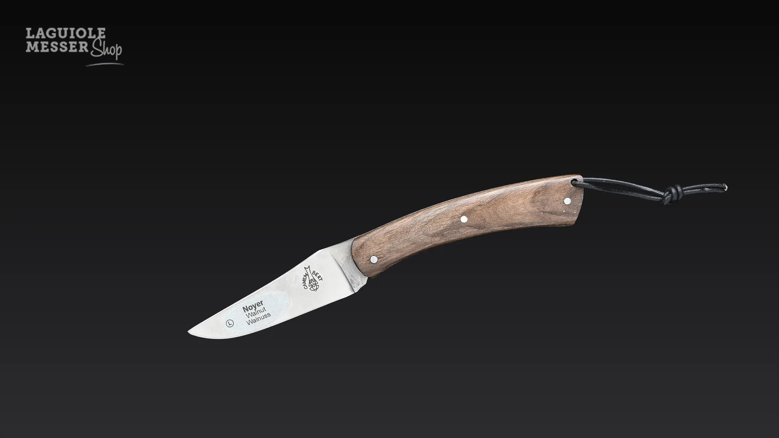 CAMEMBERT Messer von Laguiole en Aubrac mit Griff aus Wacholderholz, 8 cm Klinge aus 12C27 Sandvikstahl und passendem Lederetui
