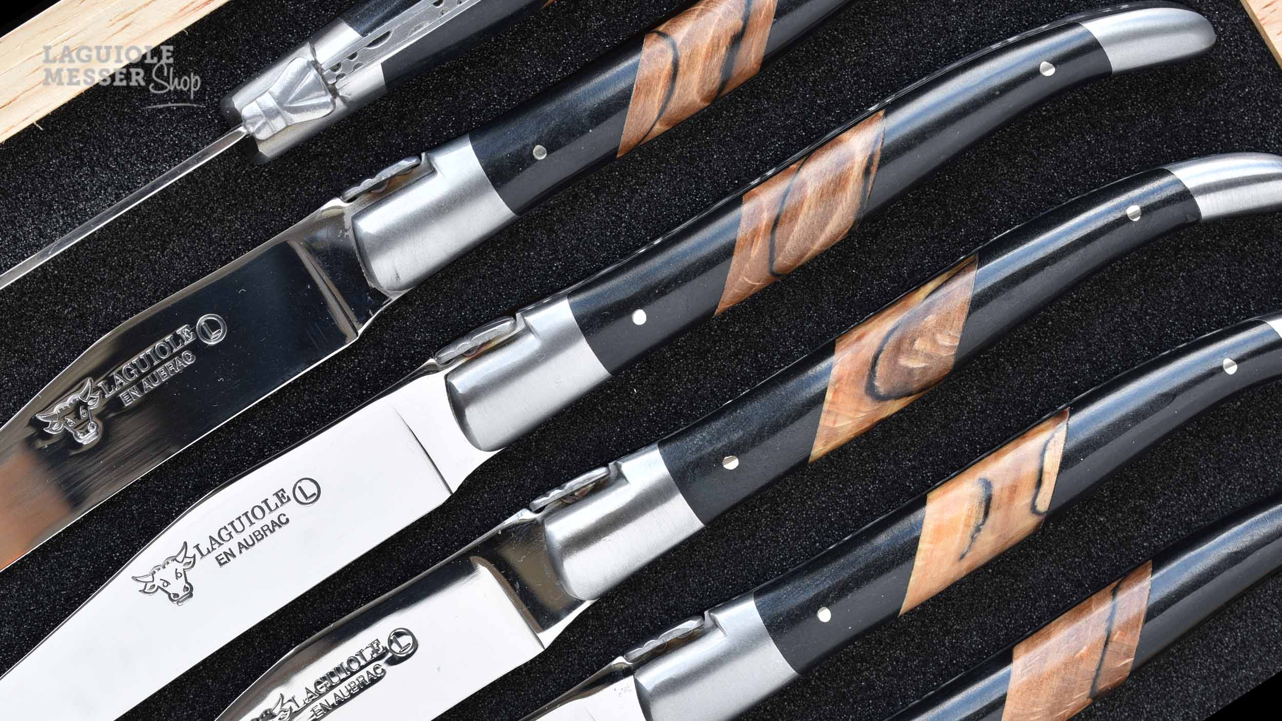 Laguile en Aubrac, Details  des Steakmesserset mit polierter Klinge und satinierter Mouche, Bois d'aubrac in Original Verpackung